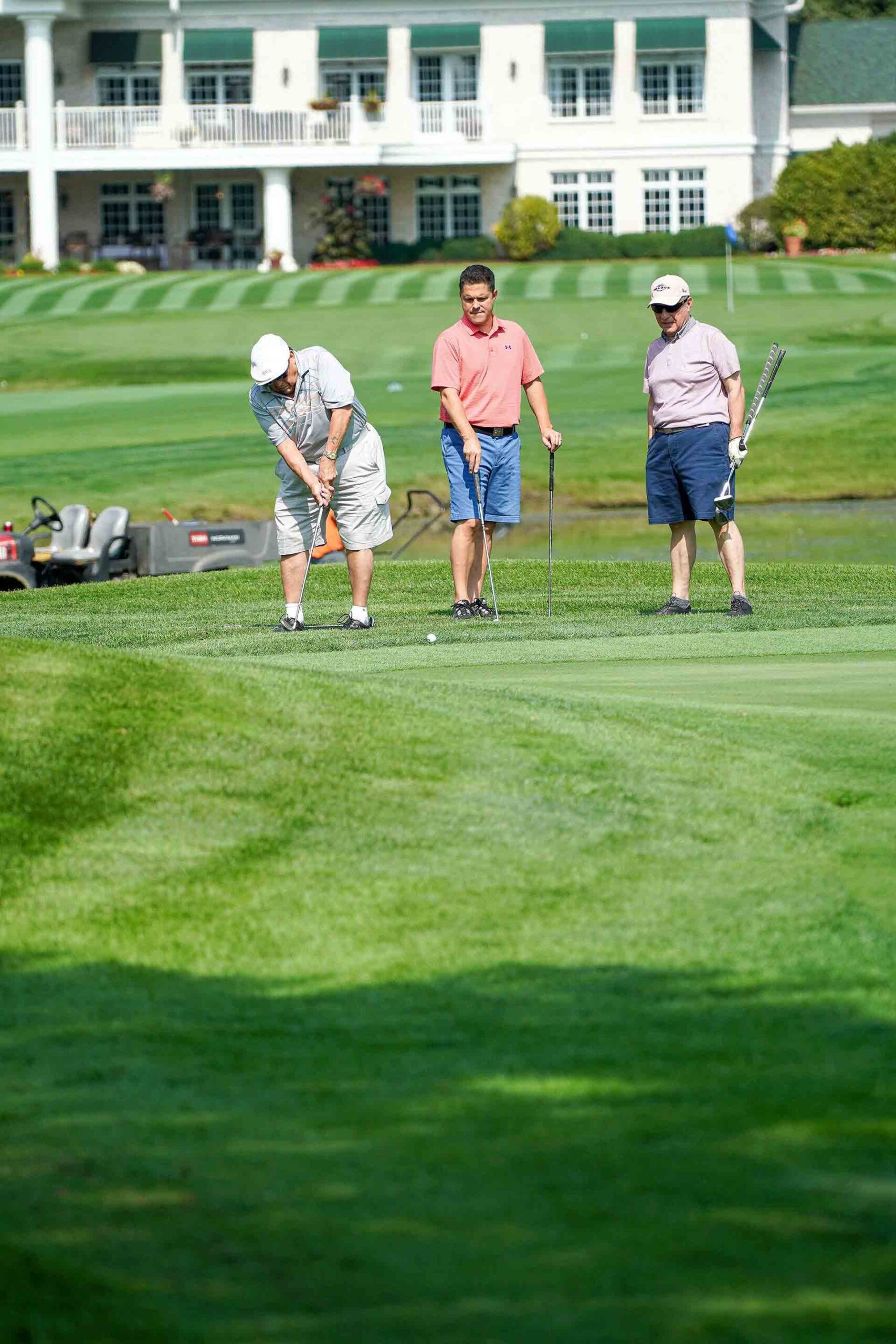 2019-endowment-classic-vertical-shot-of-man-golfing