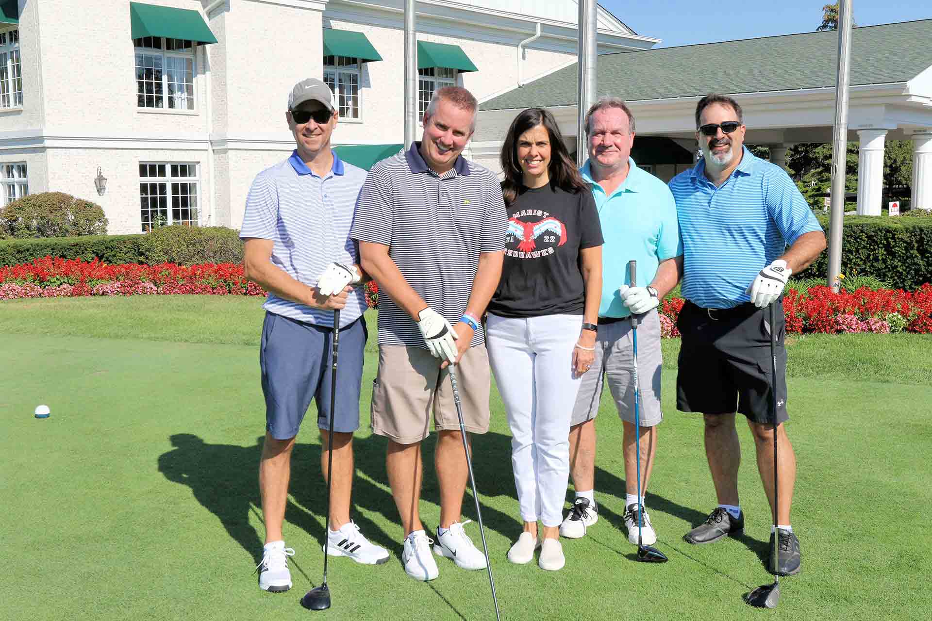 2021-endowment-classic-group-of-five-with-clubs
