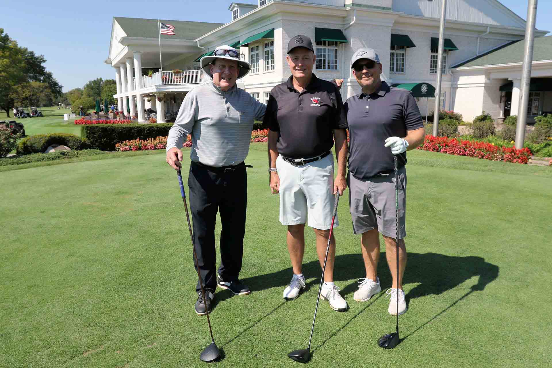 2021-endowment-classic-three-men-with-clubs