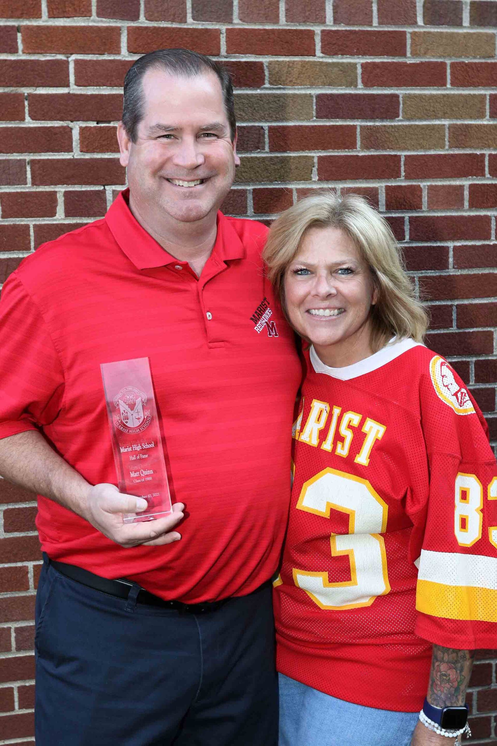 2021-hall-of-fame-ceremony-matt-quinn-with-wife