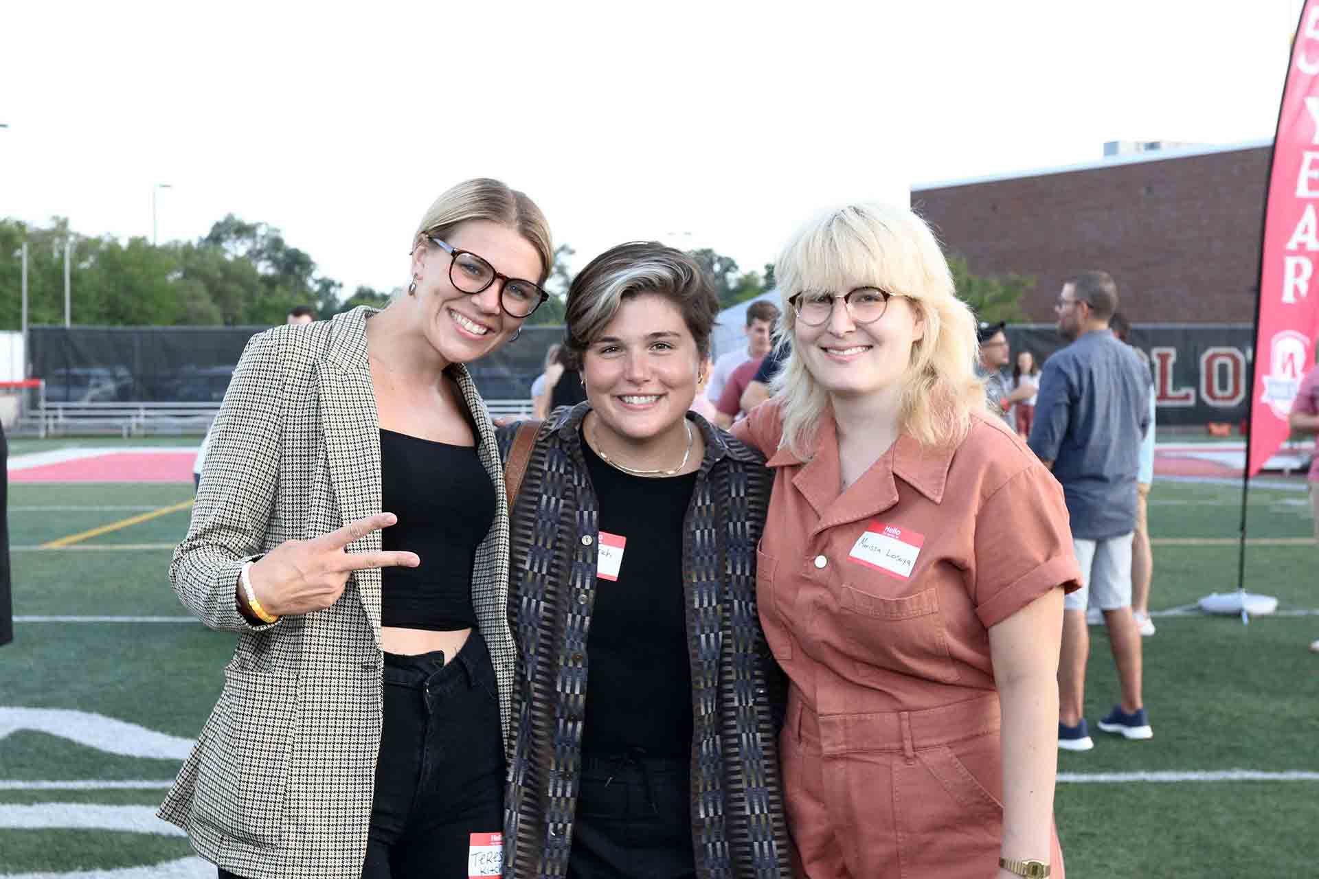 alumni-reunion-2021-three-woman-smiling