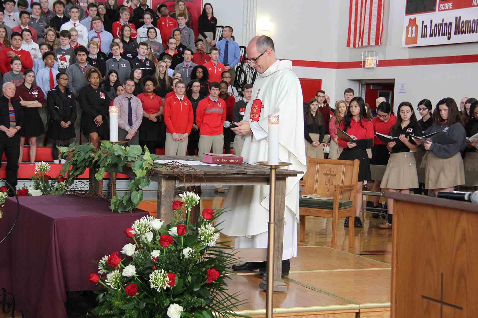 catholic-schools-week-mass-05