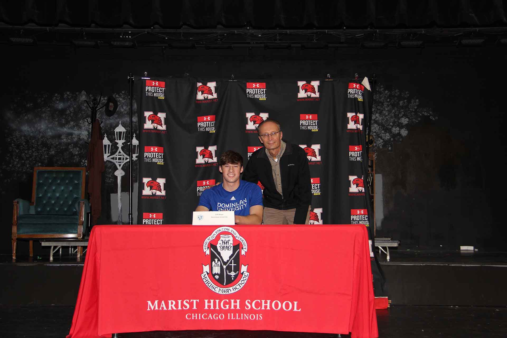college-signing-november-2021-cliff-mayer-with-person