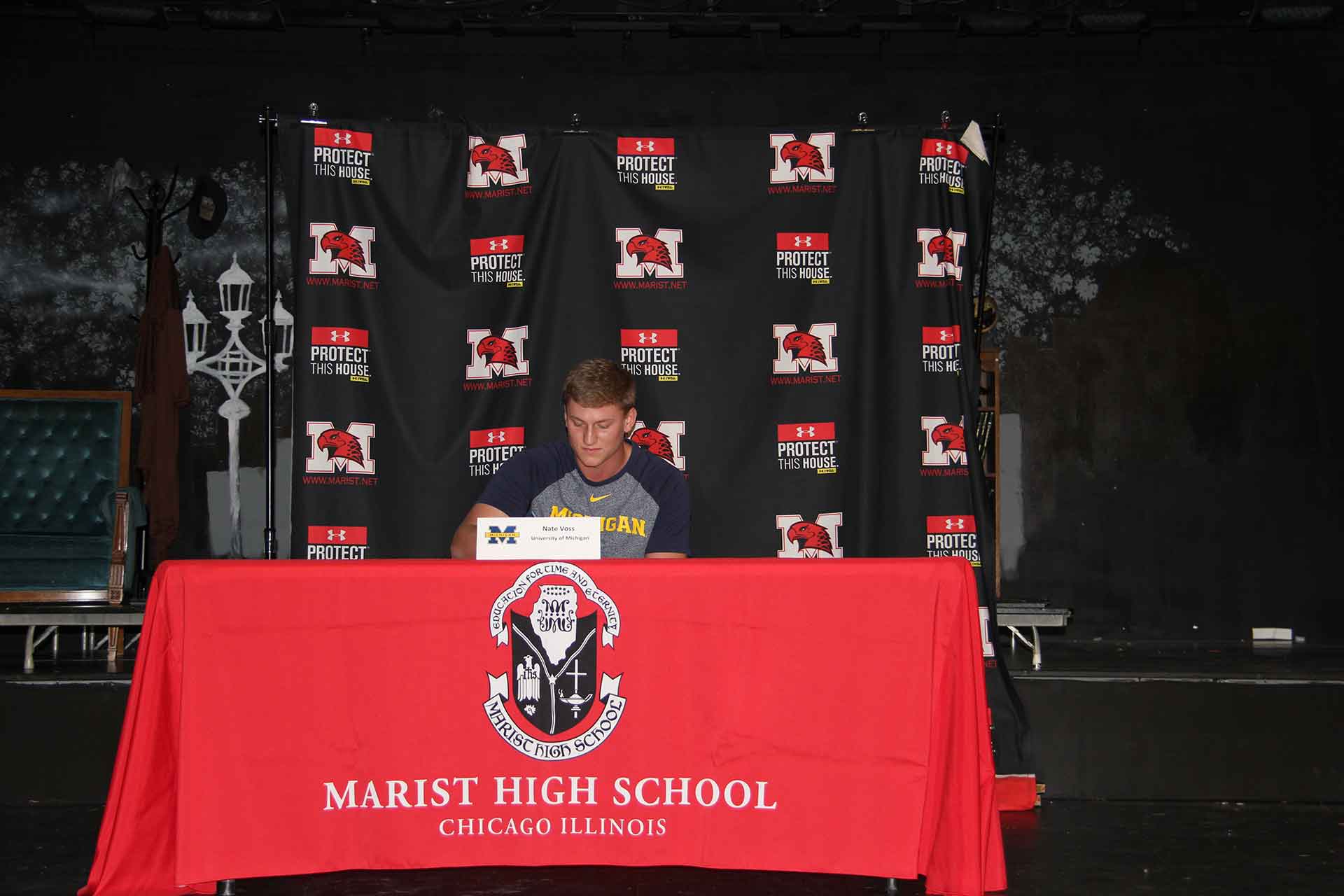 college-signing-november-2021-nate-voss-writing