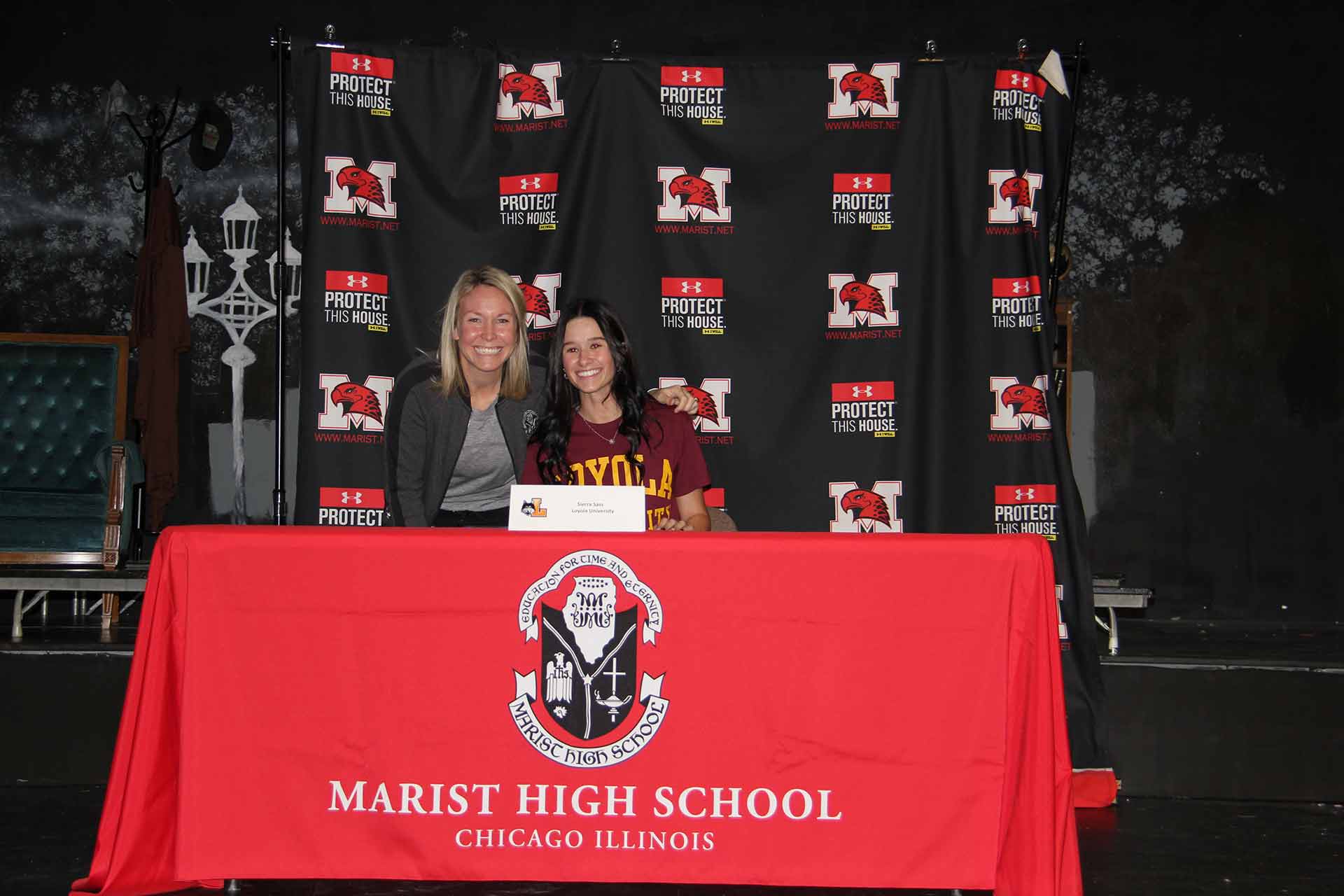 college-signing-november-2021-sierra-sass-with-coach