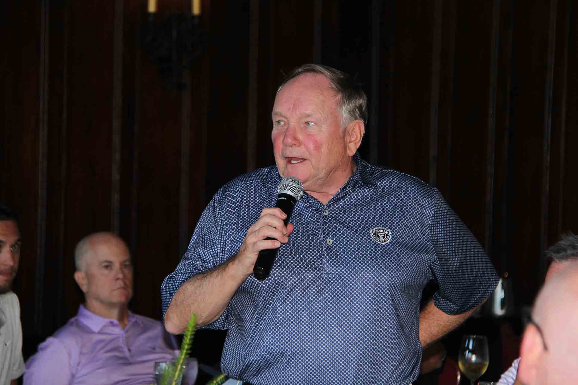 marist-law-association-golf-outing-man-speaking-into-microphone