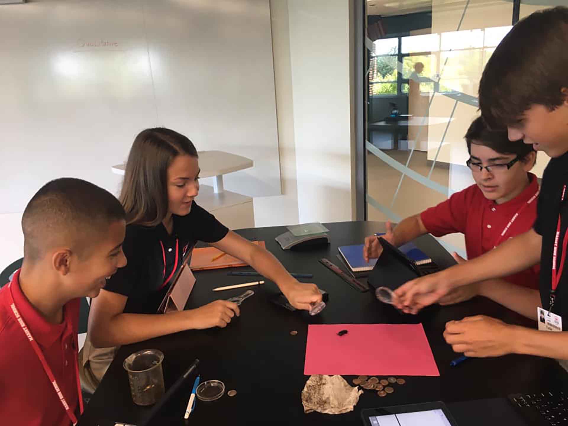 marist-science-wing-students-collaborate