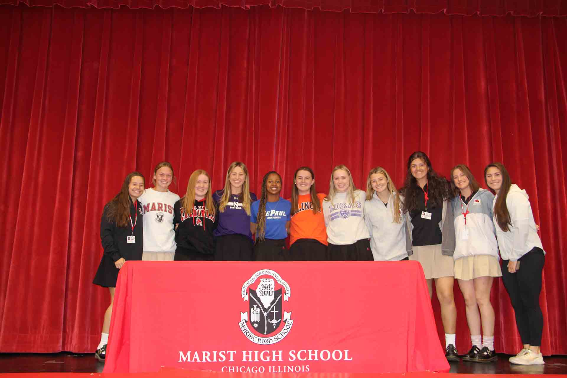 marist-students-in-group-photo-at-college-signing