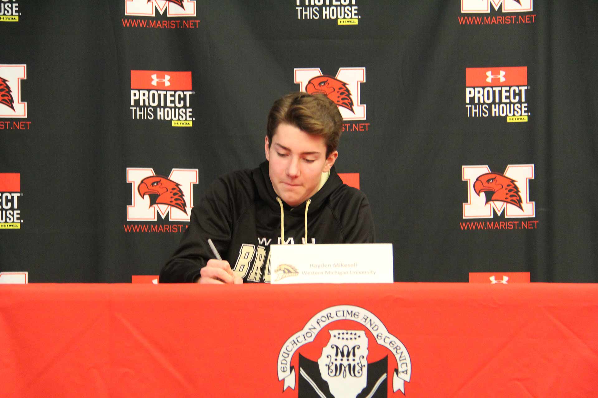 nli-signing-february-2020-hayden-mikesell-writing