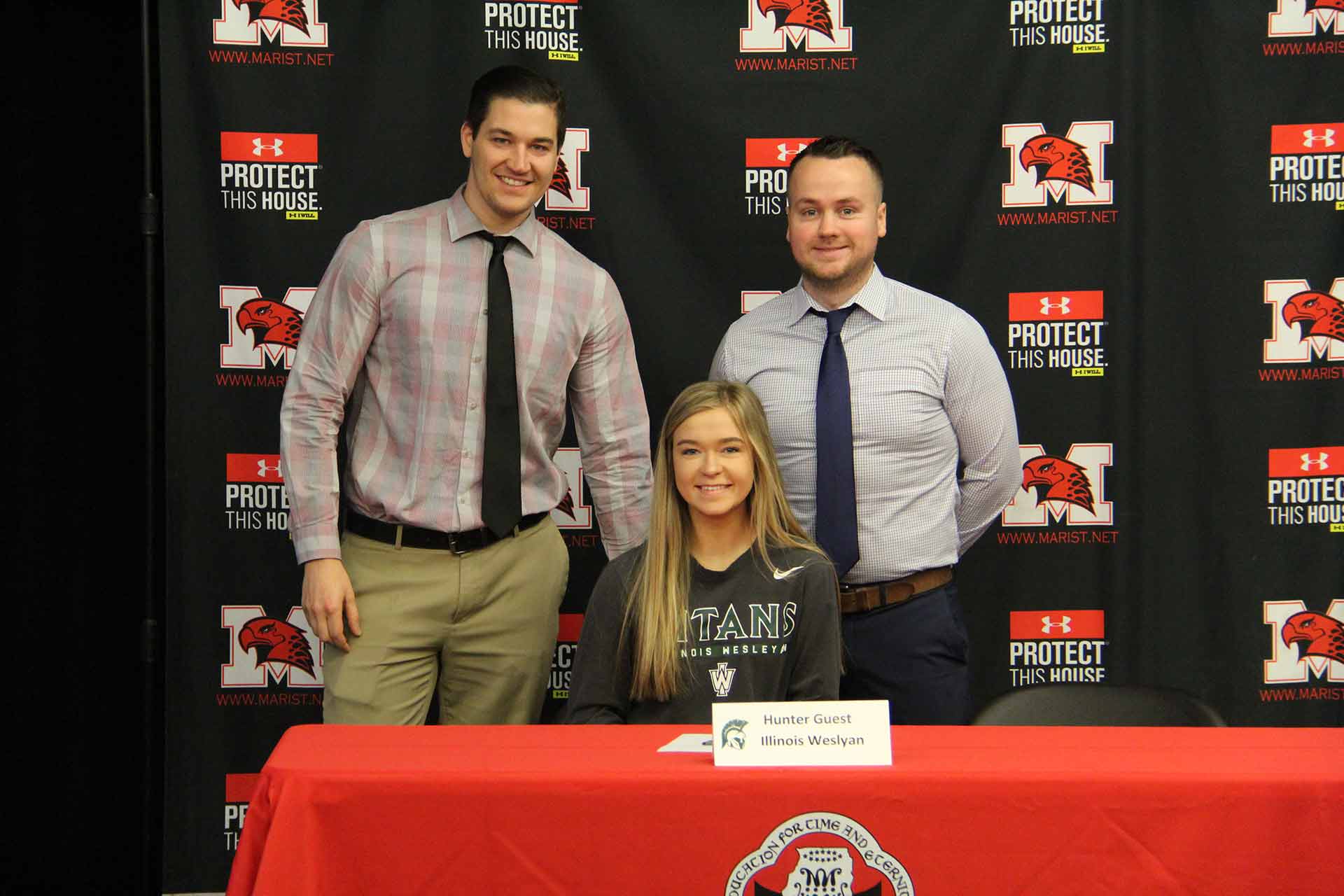 nli-signing-february-2020-hunter-guest-with-coaches
