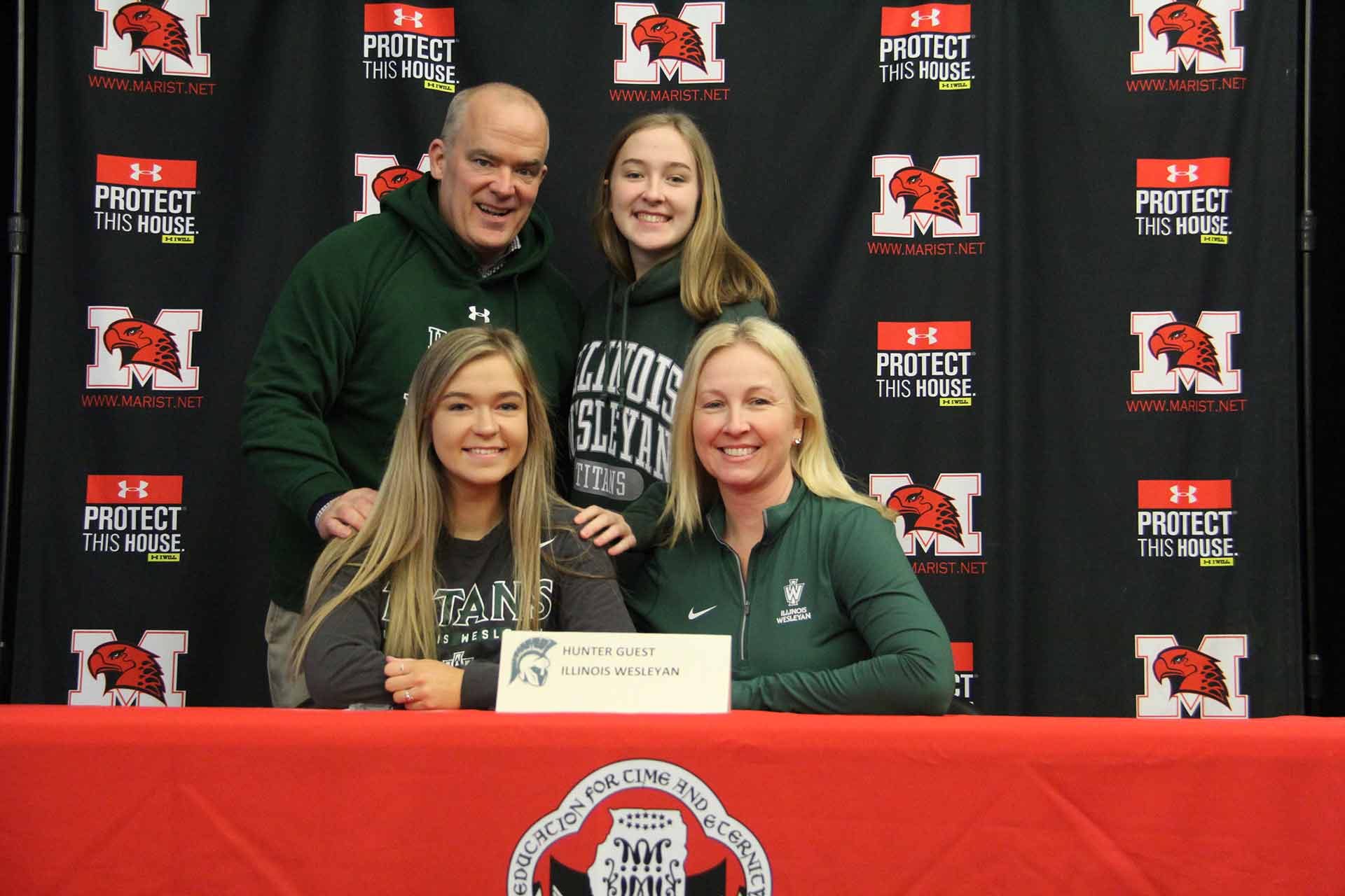 nli-signing-february-2020-hunter-guest-with-family