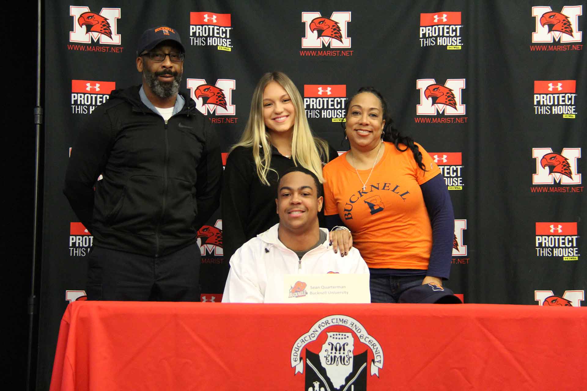 nli-signing-february-2020-sean-quarterman-with-family