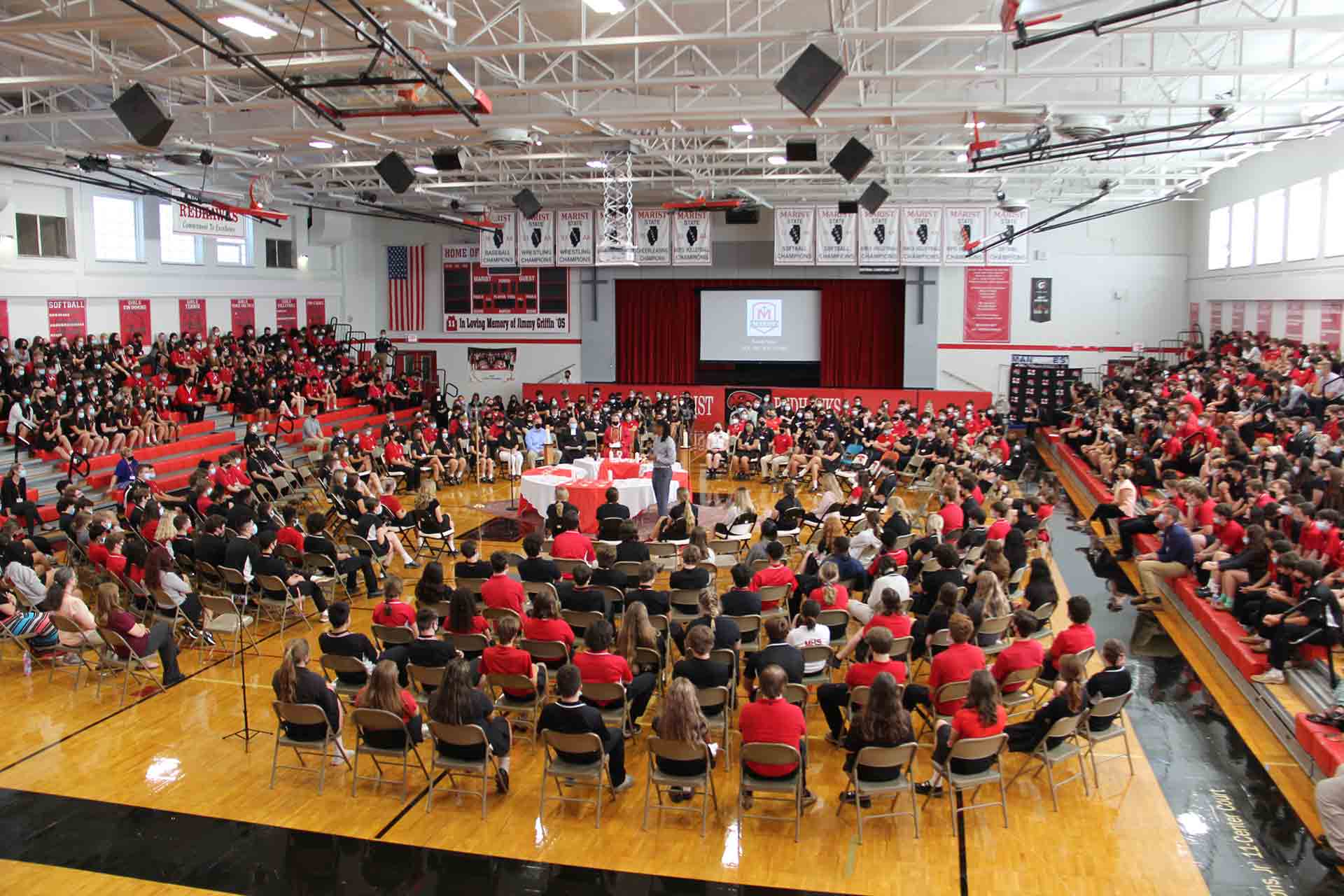 school-mass-9-15-2021-far-shot-of-entire-gym-with-students