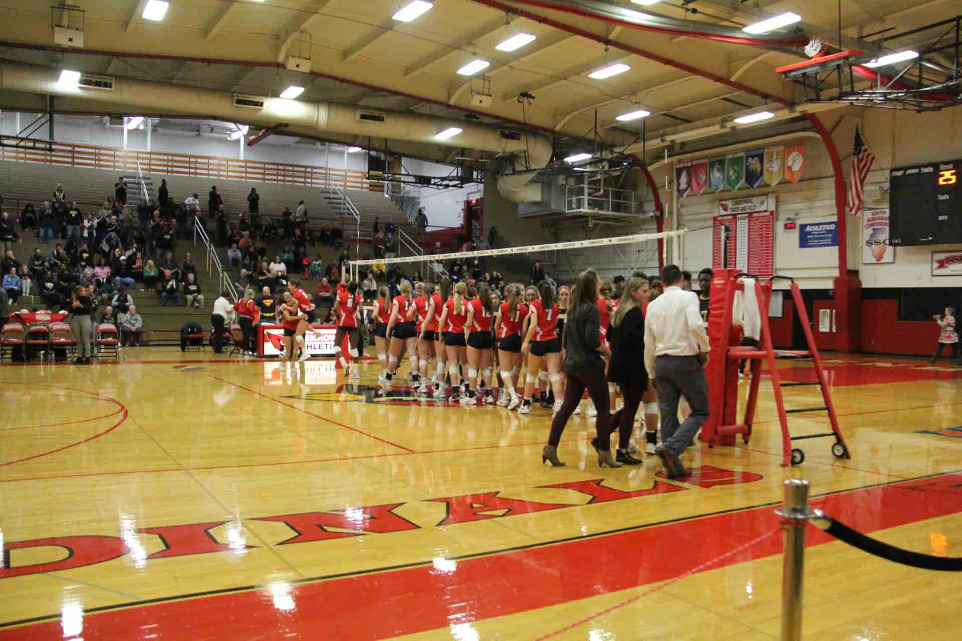volleyball-sectional-final-vs-marian-catholic-04