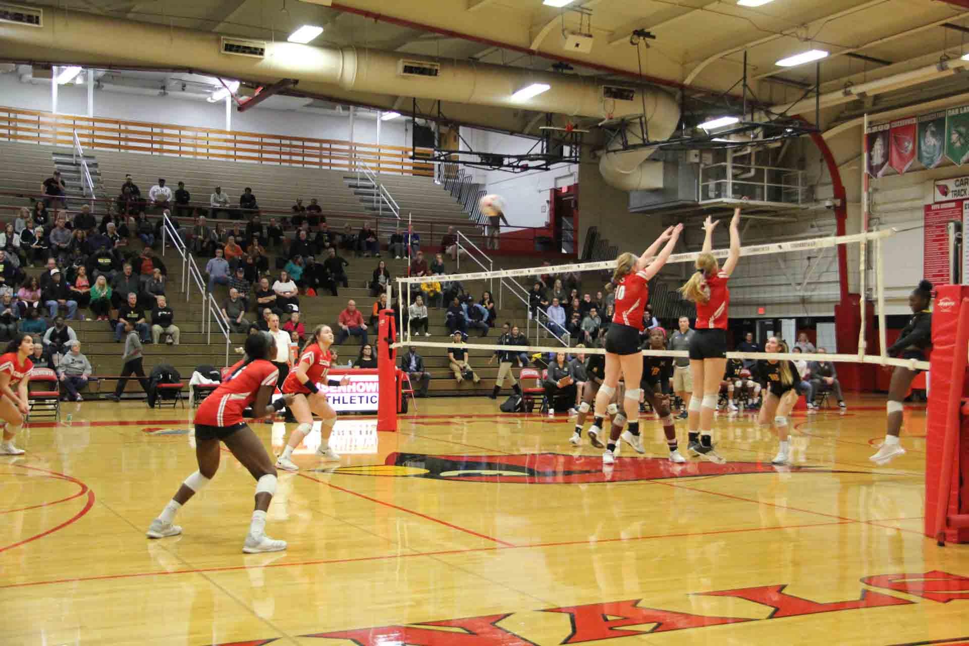 volleyball-sectional-final-vs-marian-catholic-16
