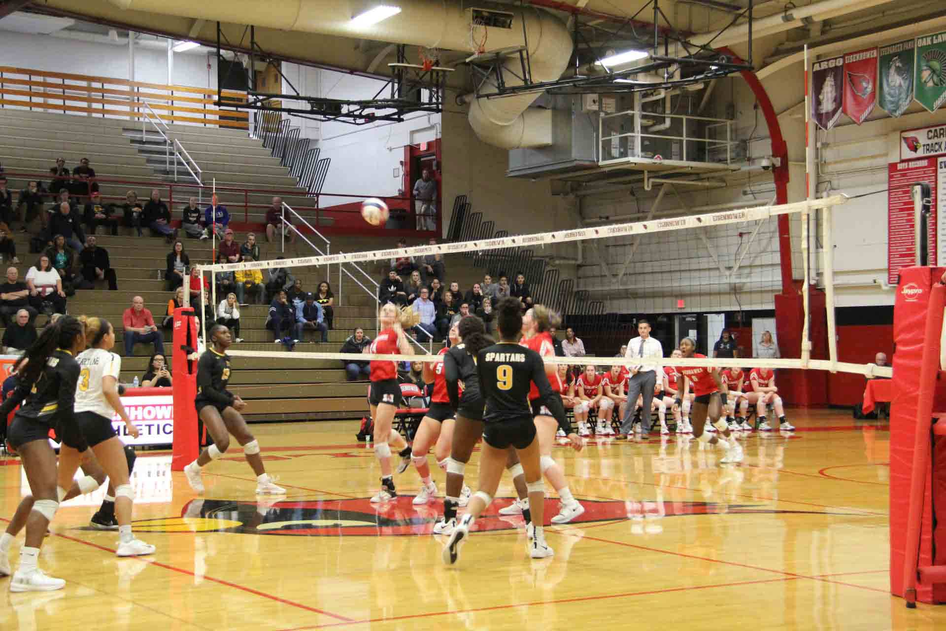 volleyball-sectional-final-vs-marian-catholic-25